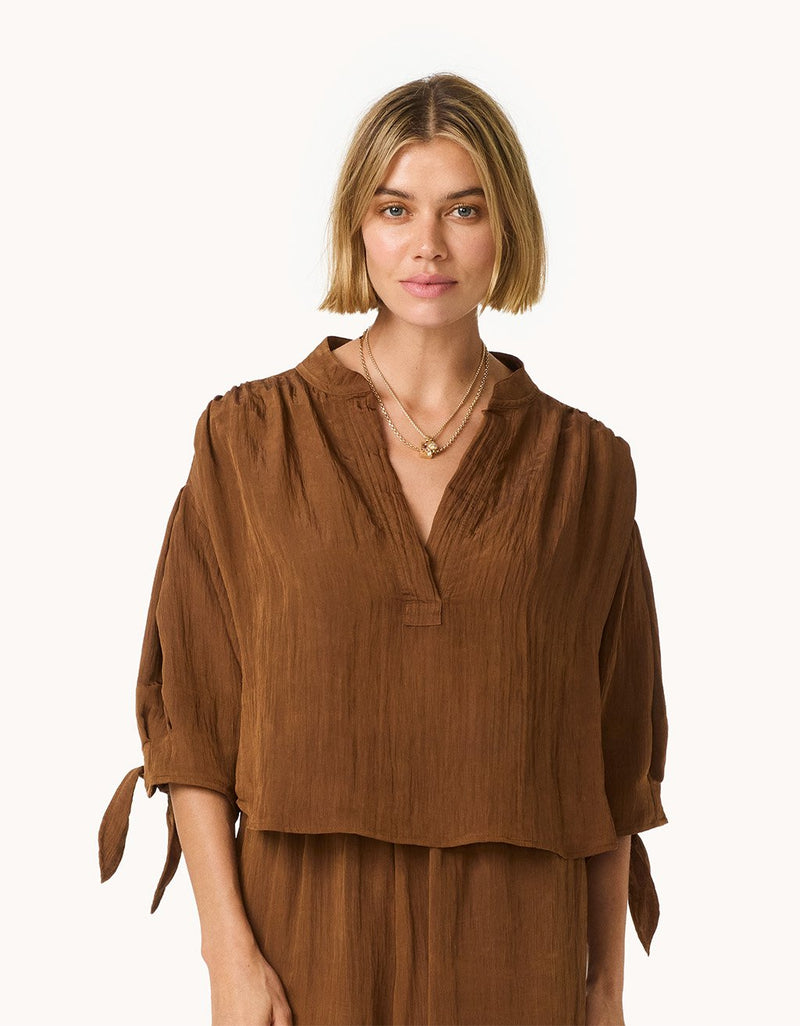 Unsubscribed Crinkle Popover Shirt