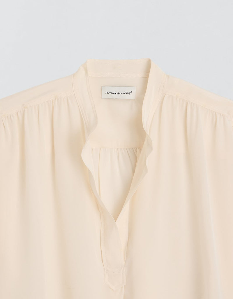 Unsubscribed Placket Popover Shirt in Silk