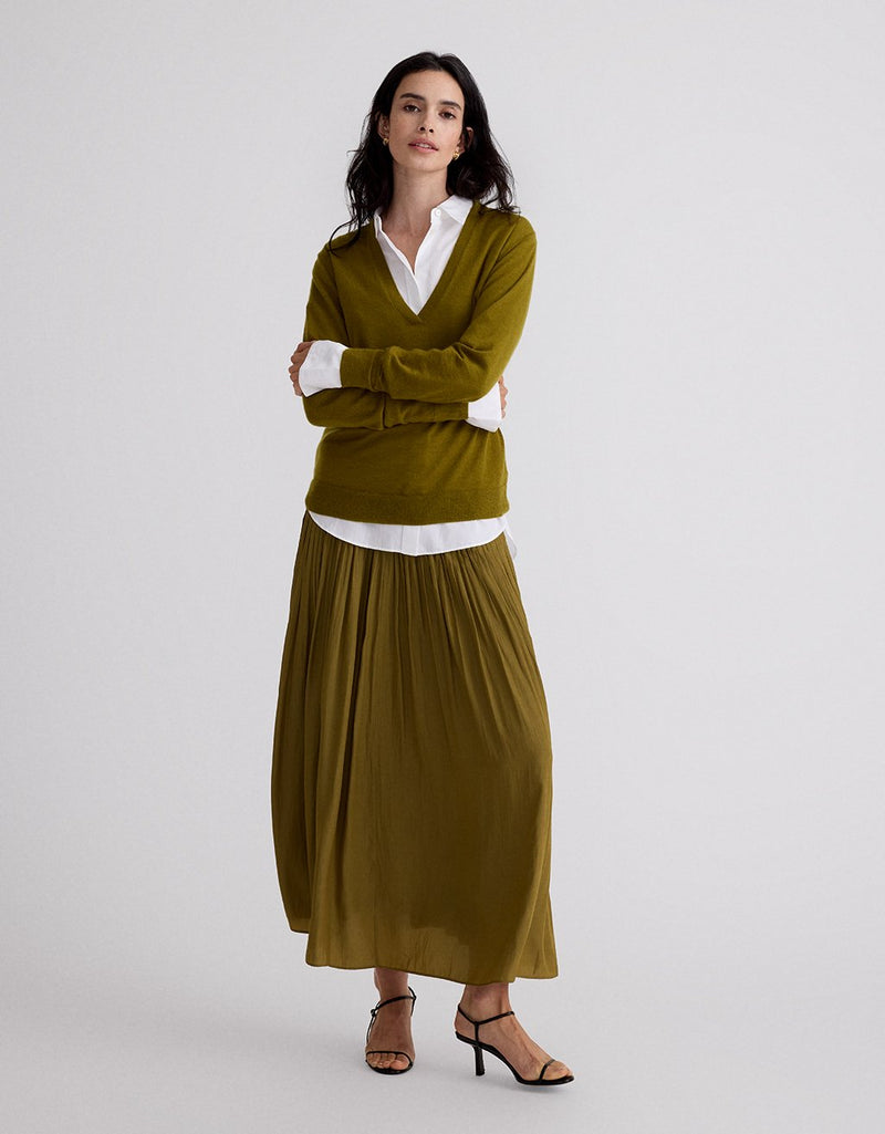 Unsubscribed Whisper-Weight Cashmere V-Neck Sweater