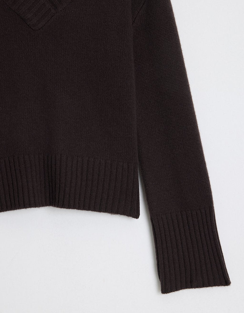 Unsubscribed Winter-Weight Cashmere V-Neck Sweater