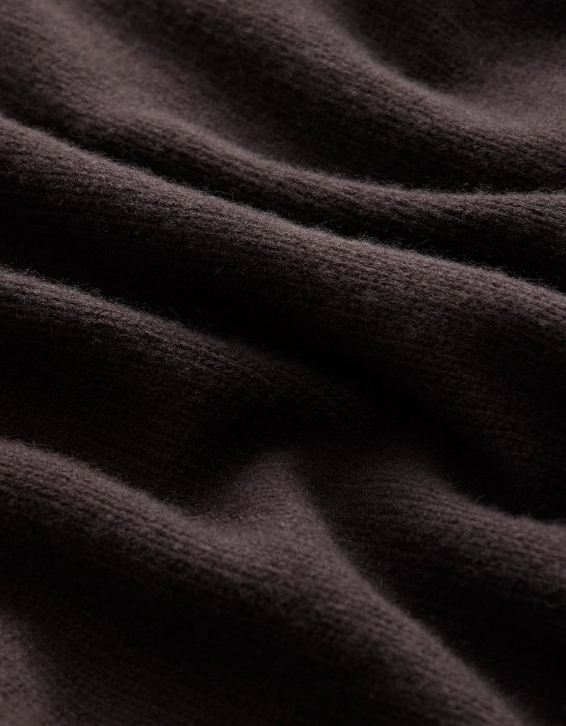 Unsubscribed Winter-Weight Cashmere V-Neck Sweater