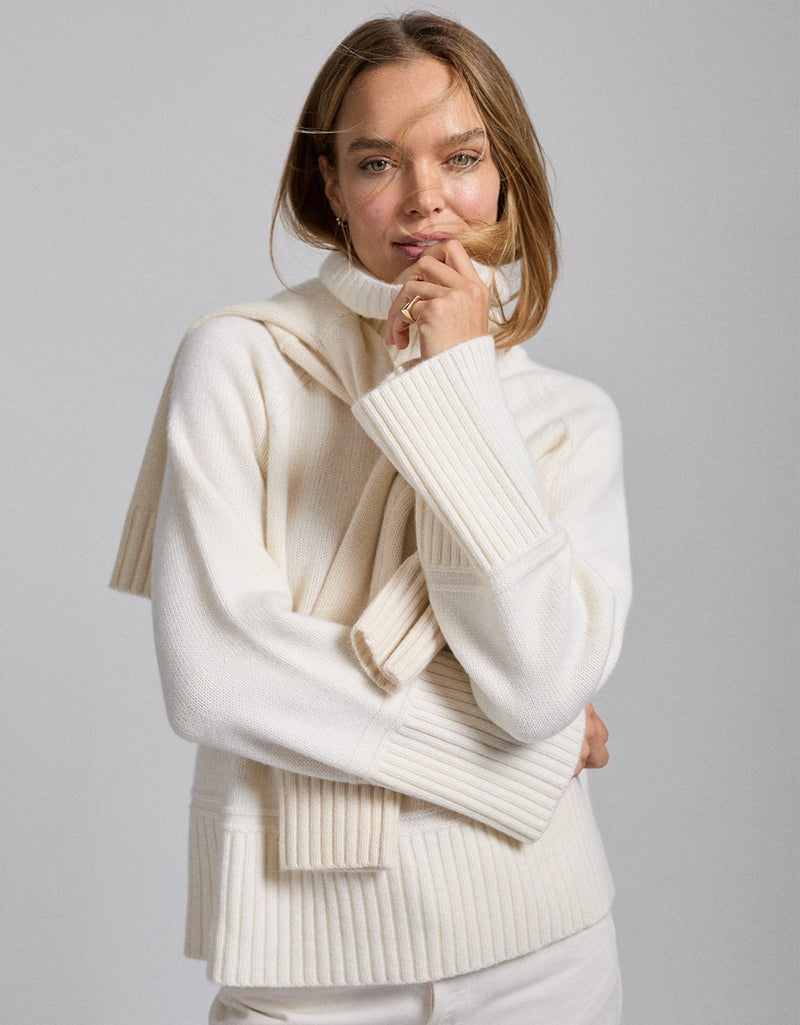 Unsubscribed Winter-Weight Cashmere Turtleneck Sweater
