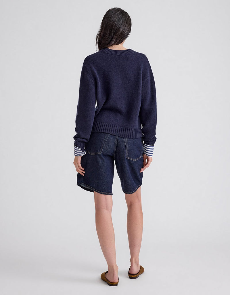 Unsubscribed Winter-Weight Cashmere U-Neck Sweater with Cuffs