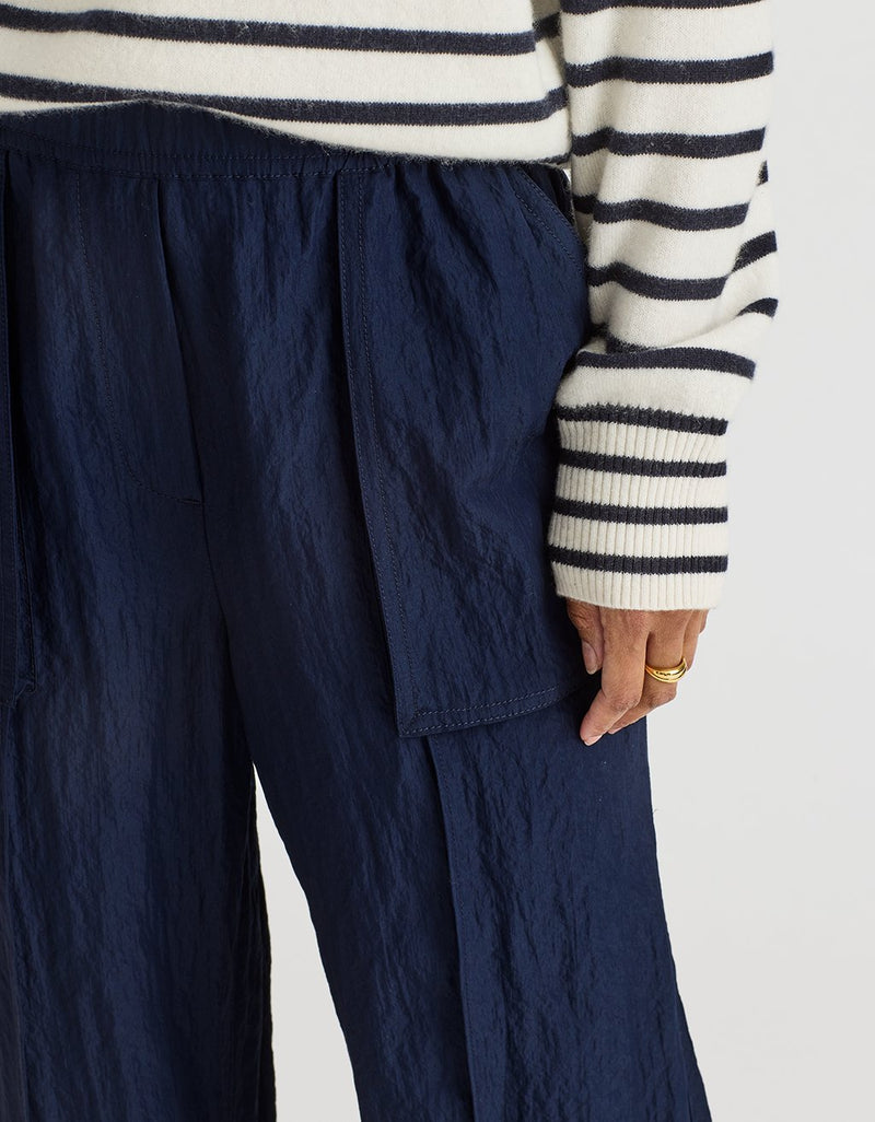 Unsubscribed Utility Pant