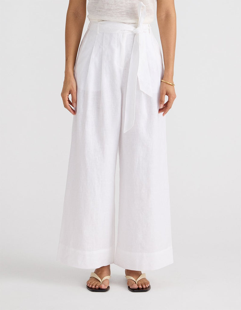 Unsubscribed Belted Linen Pant