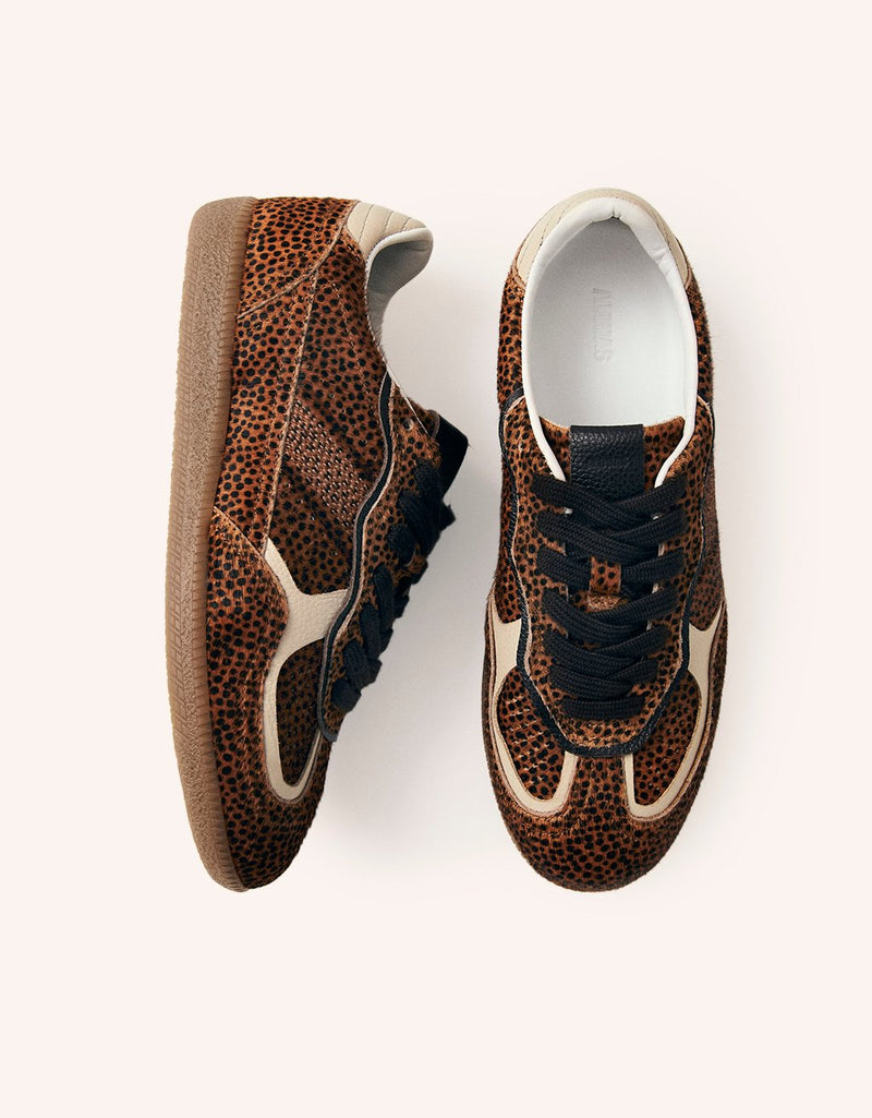 alohas rife soft tan leather sneaker
