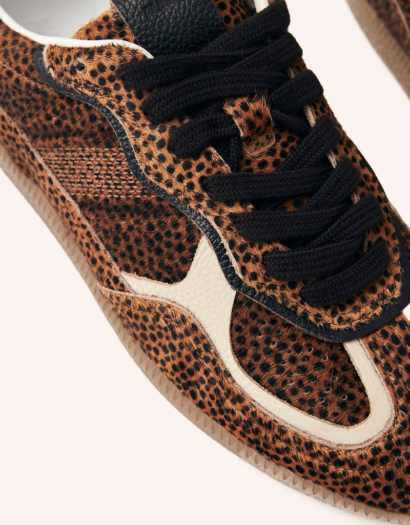 alohas rife soft tan leather sneaker
