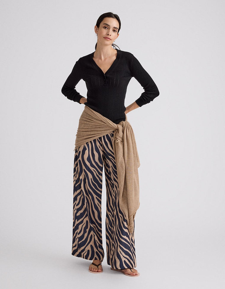 Unsubscribed Whisper-Weight Cashmere Scarf