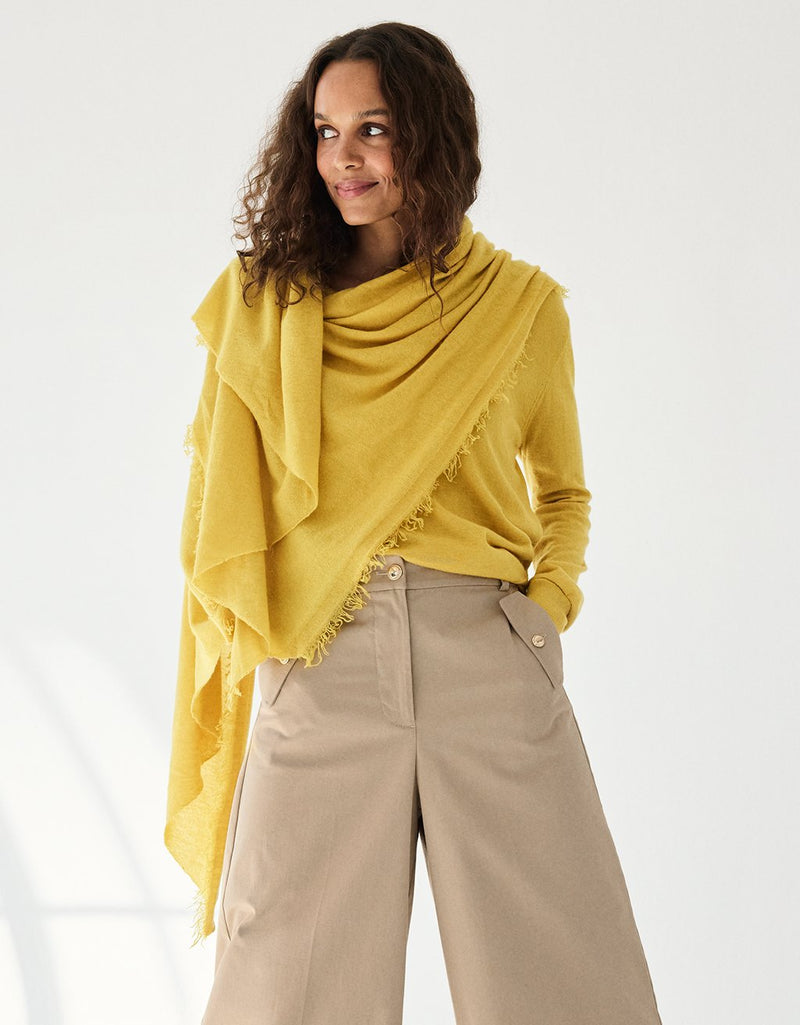 Unsubscribed Whisper-Weight Cashmere Scarf